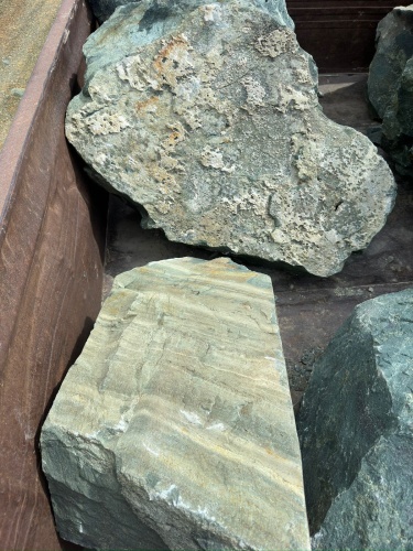 Ландшафтные глыбы зелёные 200-500 килограмм купить в Аше