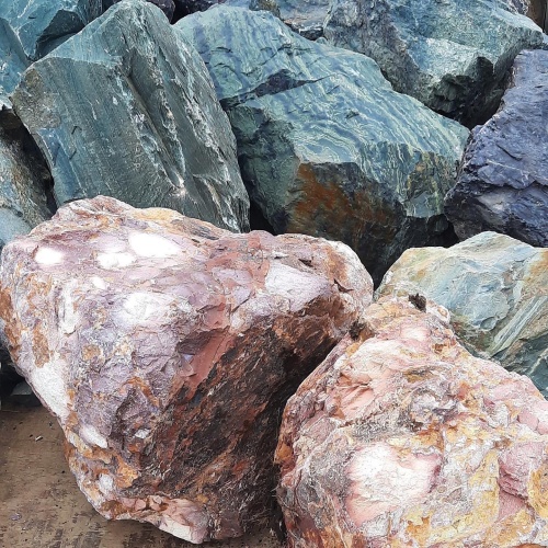 Ландшафтные глыбы красно-фиолетовые 200-1000 килограмм купить в Аше