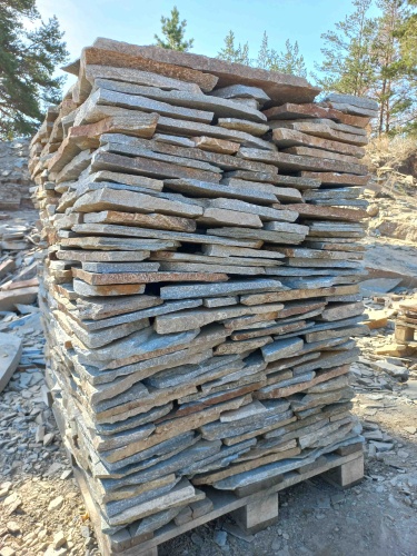 Плитняк златолит серебристый для цоколя, отмостки купить в Аше