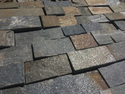 Плитка пилёная златолит Уральский для цоколя, отмостки купить в Аше