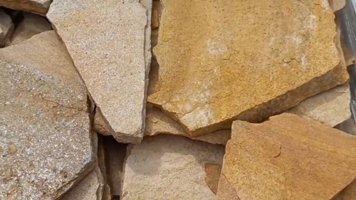 Плитняк златолит жёлтый для цоколя купить в Аше