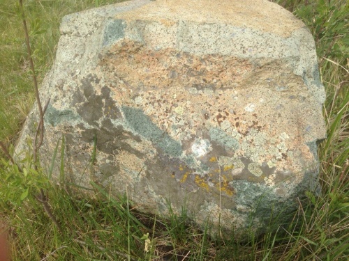 Гигантские зелёные валуны для ландшафтного дизайна весом более 5 тонн купить в Аше