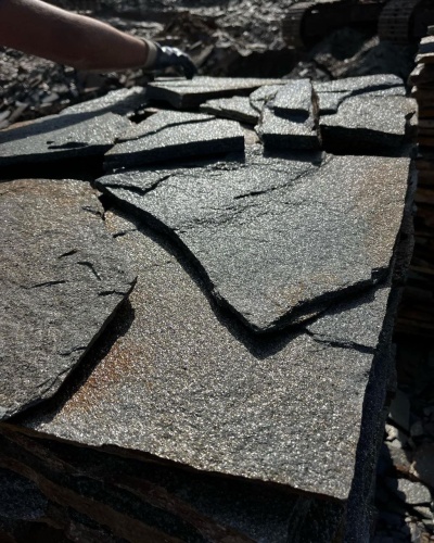 Плитняк златолит серебристый для фасада купить в Аше